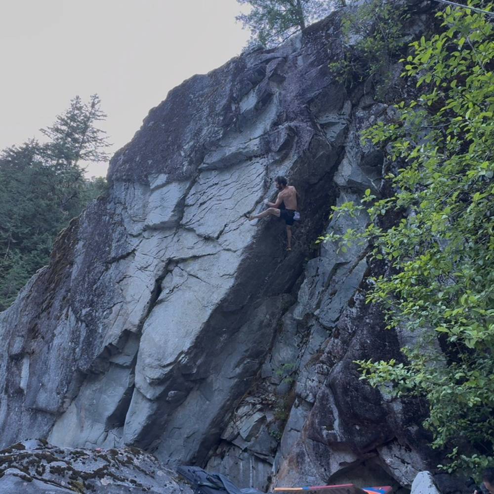 The Crossing v12, Squamish - Beta Video from tige