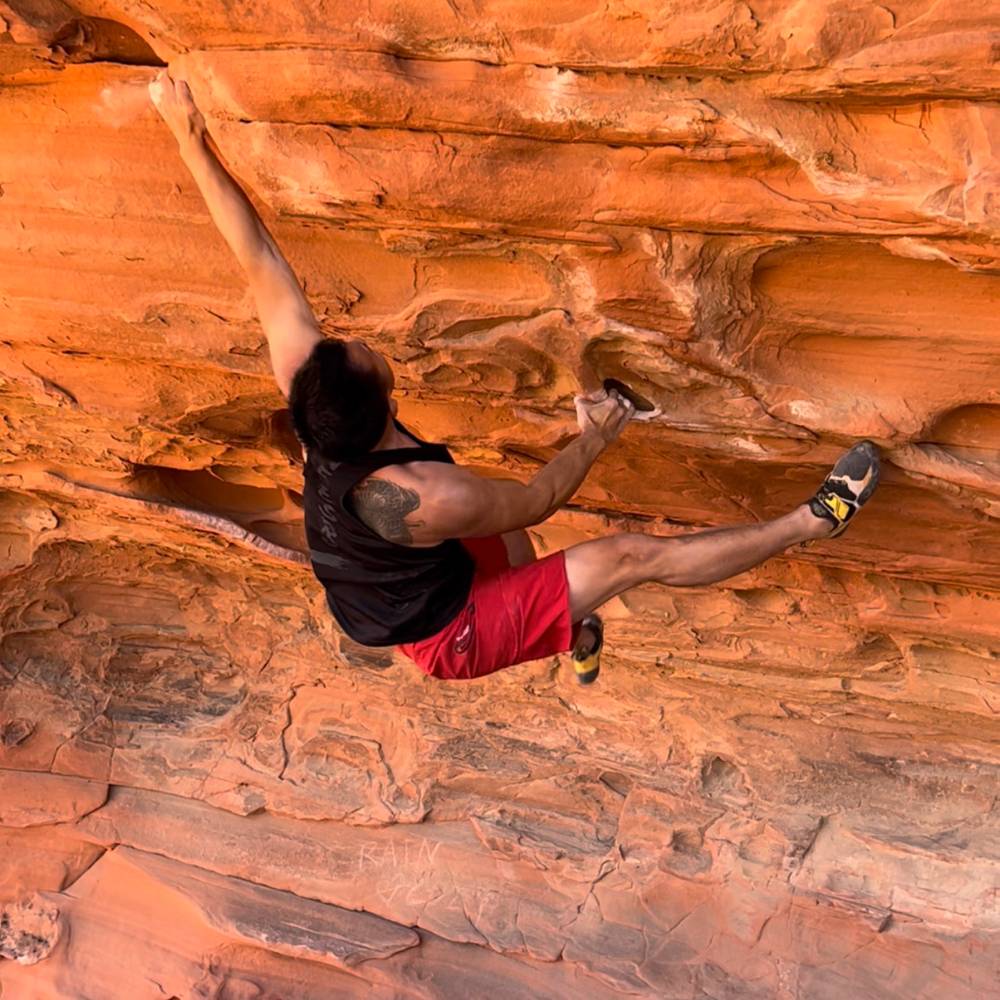 Hail to the King v6, Red Rock - Beta Video from abetafoto