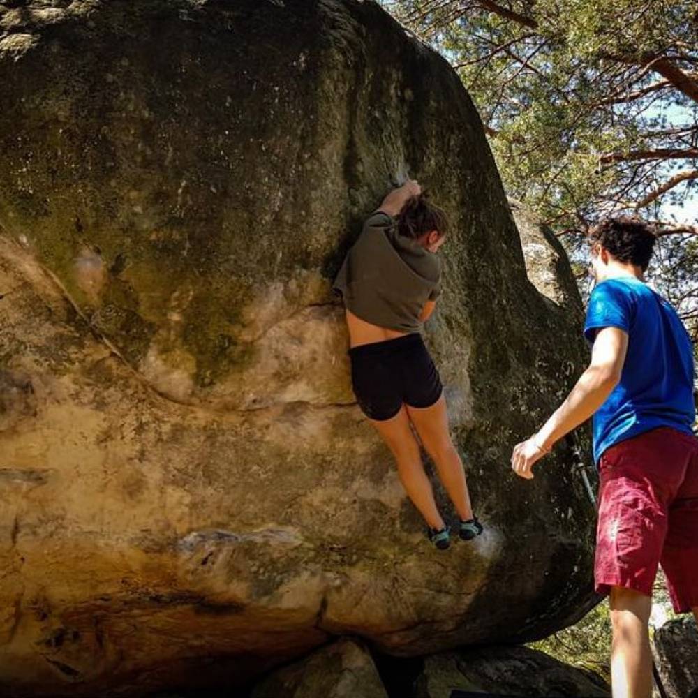 l’accrocheur v6, Fontainebleau - Beta Video from Aliceklimbz