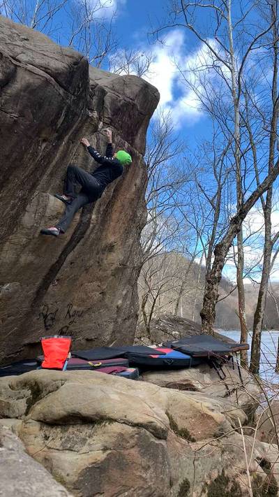 Way of the Gun v4, New River Gorge - Beta Video from deej_ums
