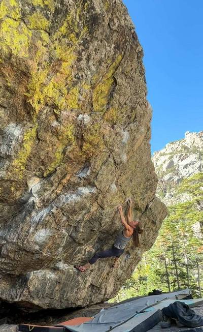 Girlfriend Traverse v6, Rocky Mountain National Park - Beta Video from caseymctaggart