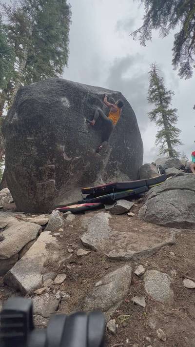 Bapst v6, Lake Tahoe - Beta Video from JesseC
