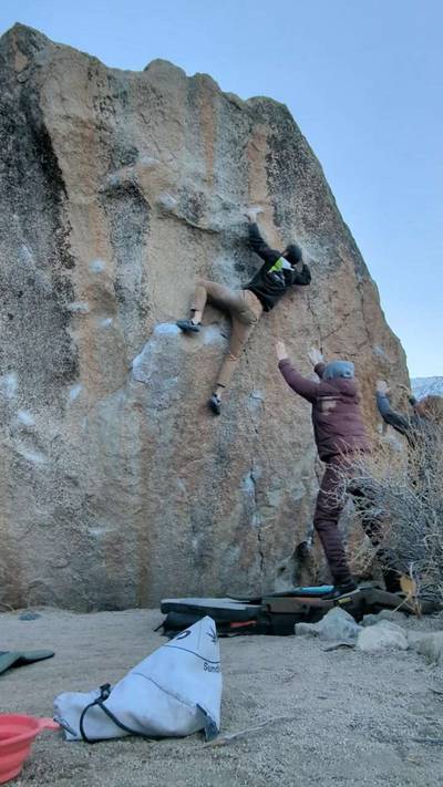 Twin Cracks v9, Bishop - Beta Video from veganAF