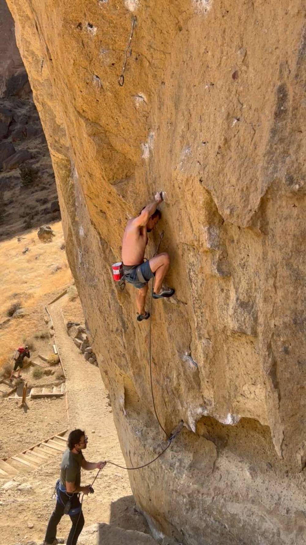 Rude Boys 5.13c, Smith Rock - Beta Video from JRhod