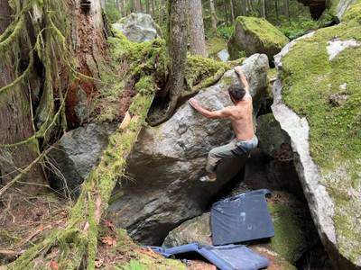 Undergrowth v5, Squamish - Beta Video from tige