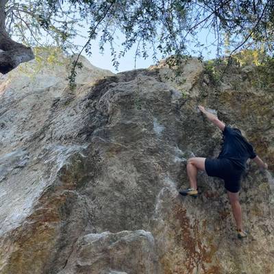 The Flake Traverse v4, Berkeley - Beta Video from boryas