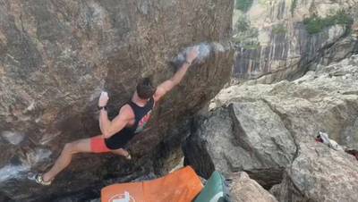 Right El Jorge v8, Rocky Mountain National Park - Beta Video from ROCUP