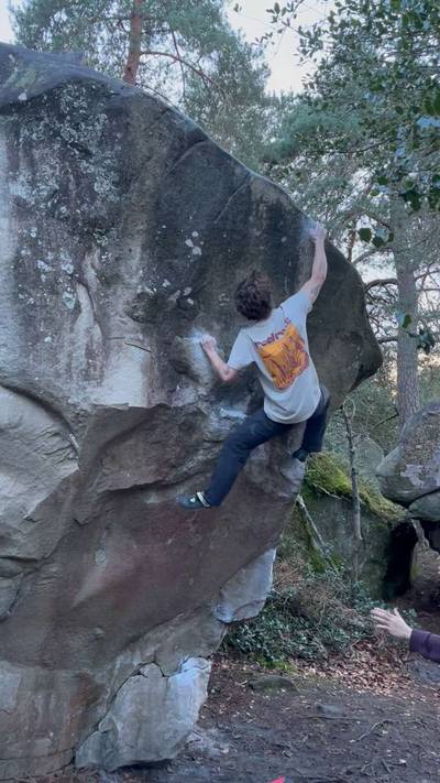 Salathé Wall v7, Fontainebleau - Beta Video from Rockshan
