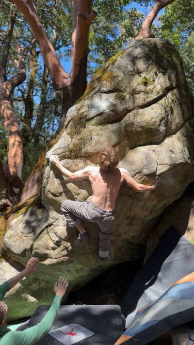 Egghead Arete v8, Castle Rock State Park - Beta Video from BenjiFalling