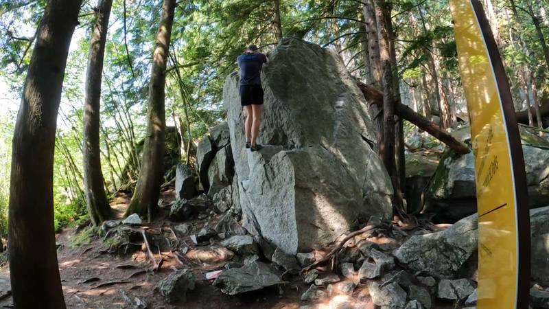 Stud Arete v0, Squamish - Beta Video from MattBuczek