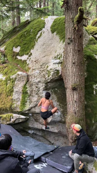 Old Git v4, Squamish - Beta Video from inverted.climber
