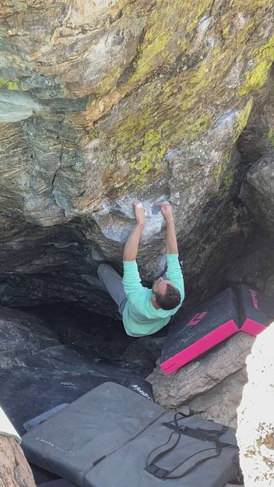 Tommy's Arete v7, Rocky Mountain National Park - Beta Video from beachsends
