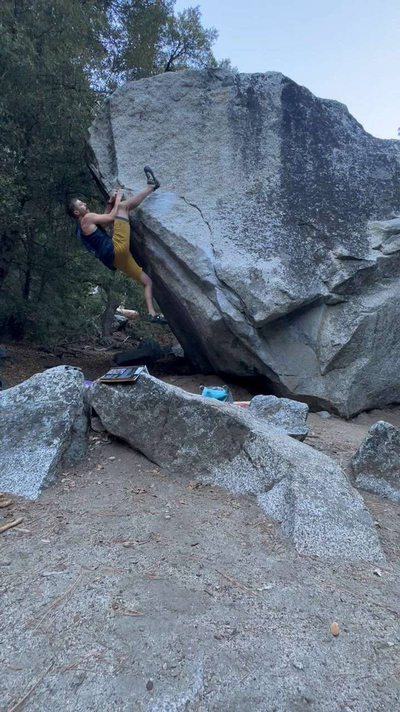 Ament Arete v4, Yosemite Valley - Beta Video from Badank27