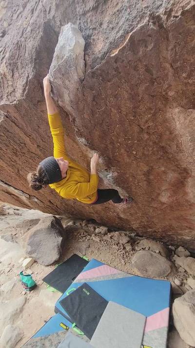 Hobbit in a Blender v5, Hueco Tanks - Beta Video from VikkiW