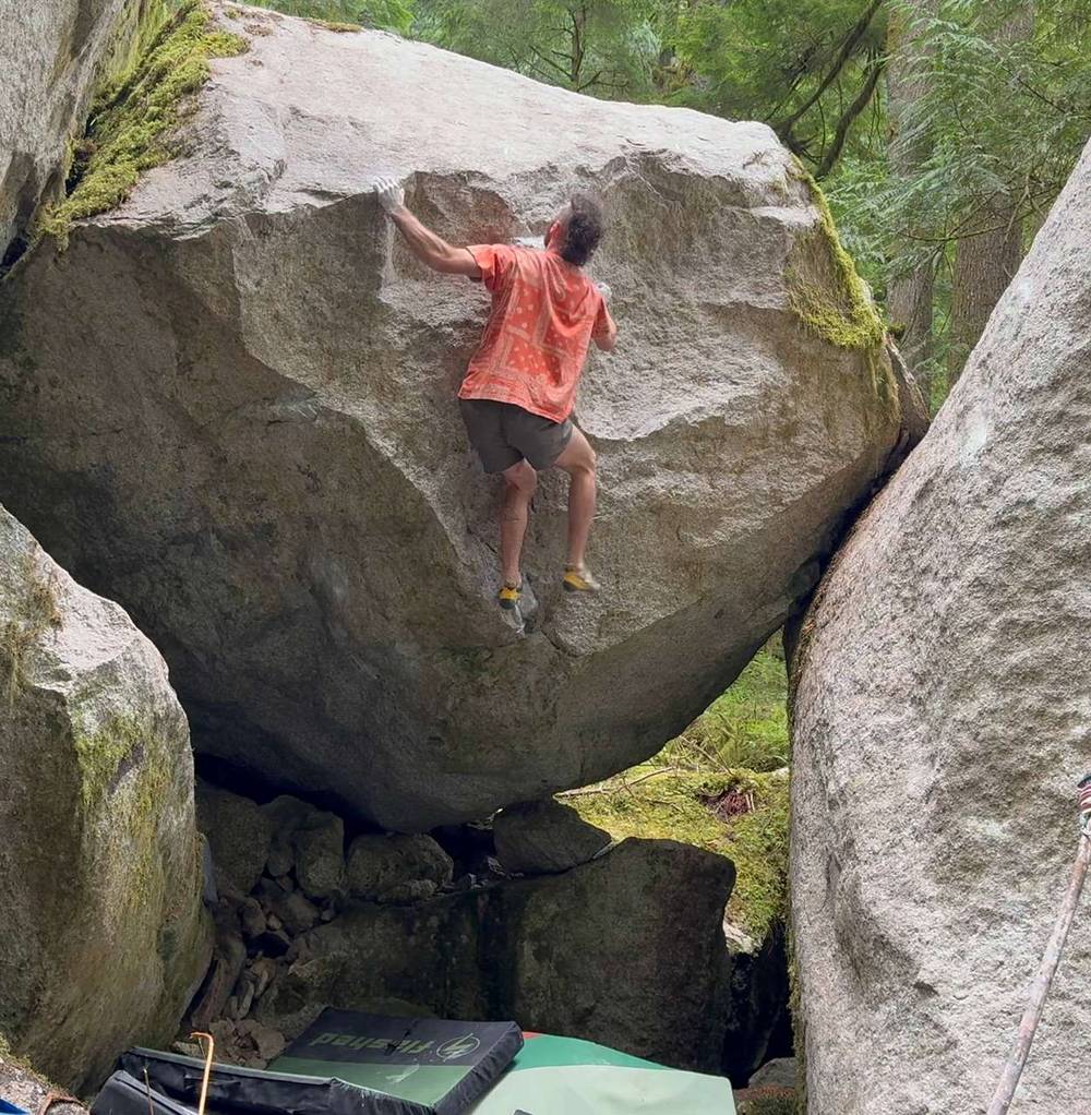 Feed the Dog v11, Squamish - Beta Video from tige