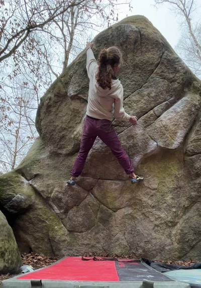 Lullaby v7, Fontainebleau - Beta Video from caseymctaggart