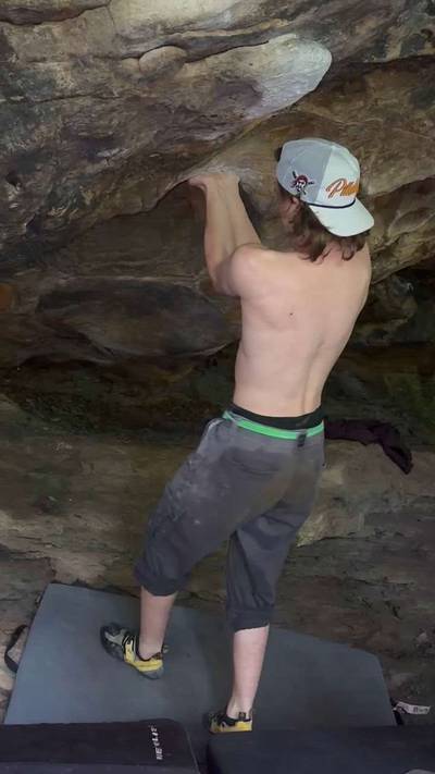 Big Alternative v4, New River Gorge - Beta Video from J.Lombardi